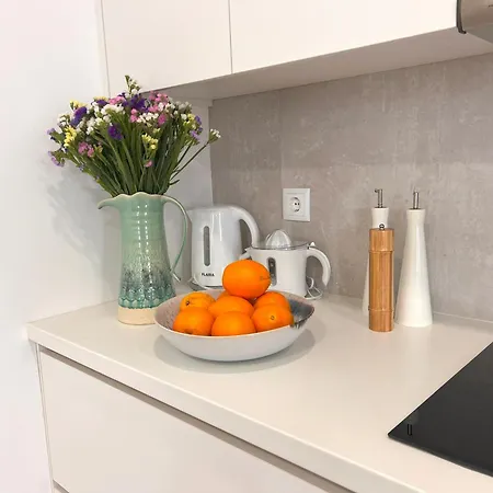 & Charm With Ac, By Timecooler Apartment Setubal