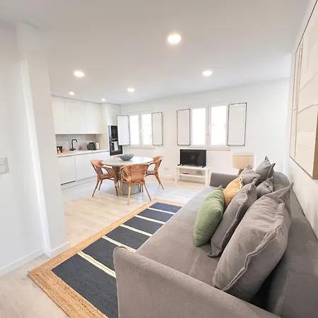 Apartment & Charm With Ac, By Timecooler