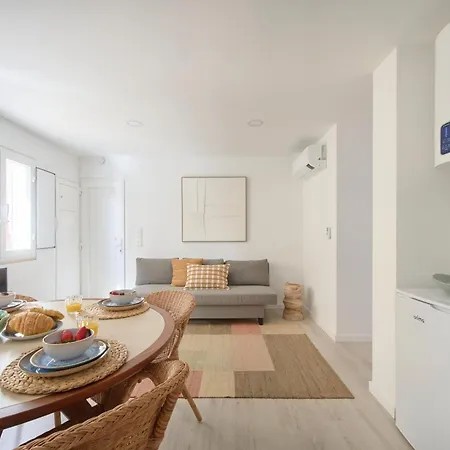 & Charm With Ac, By Timecooler * 塞图巴尔